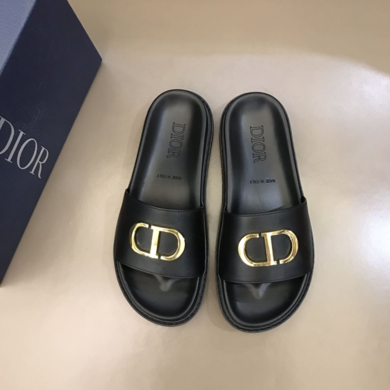 ch**an D*or slippers